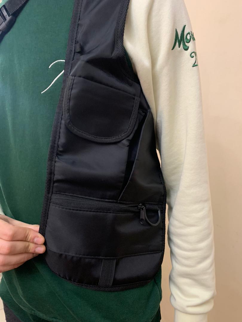 Sac à bandoulière antivol dissimulé sous les aisselles – حقيبة أغراض مضادة لسرقة