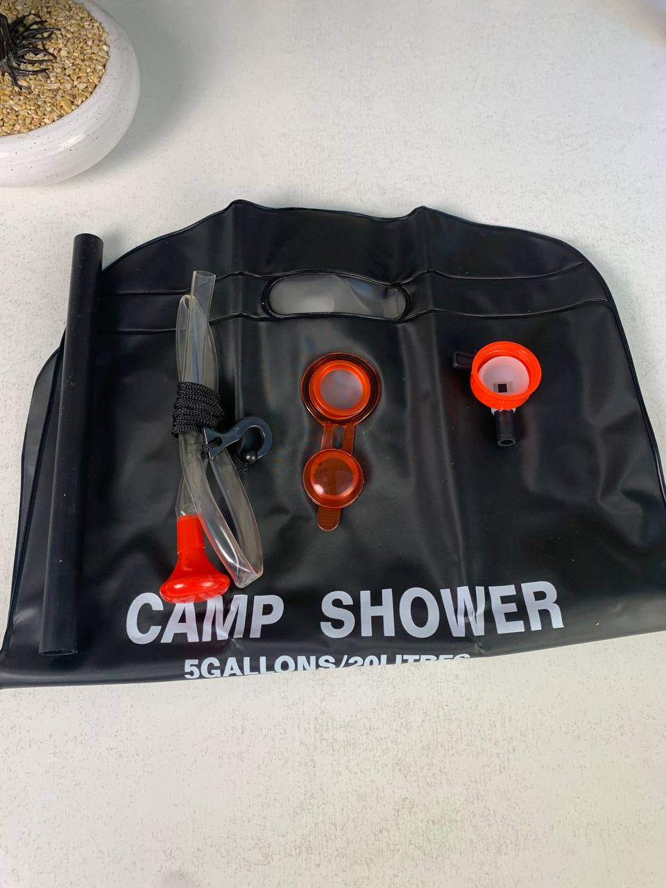 Sac de douche solaire avec pommeau de douche interchangeable 20L - حقيبة الاستحمام الشمسية المحمولة سعة 20 لتر