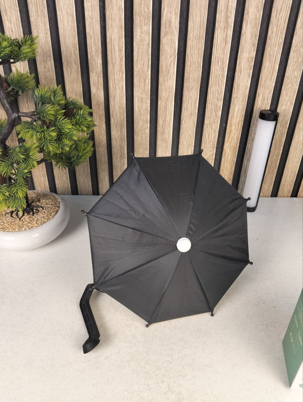 Support Téléphone Moto Avec Parapluie Intégré Protection Pluie et Soleil - حامل ومثبت الهاتف الذكي للدراجات النارية مع مظلة واقية من المطر والشمس