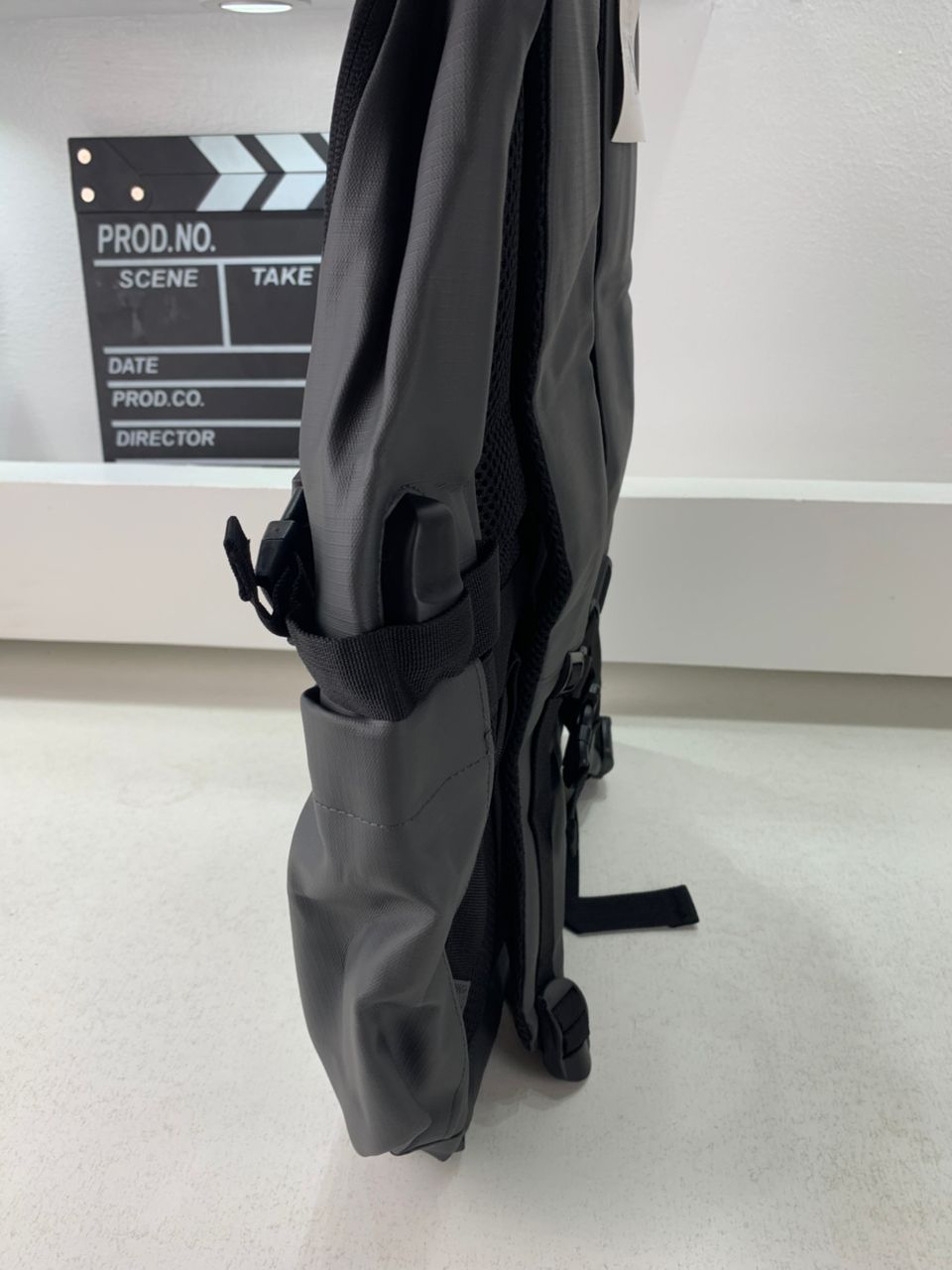 Sac à Dos Urbain pour Hommes Solide et Confortable 26003 Gris – حقيبة ظهر رجالية