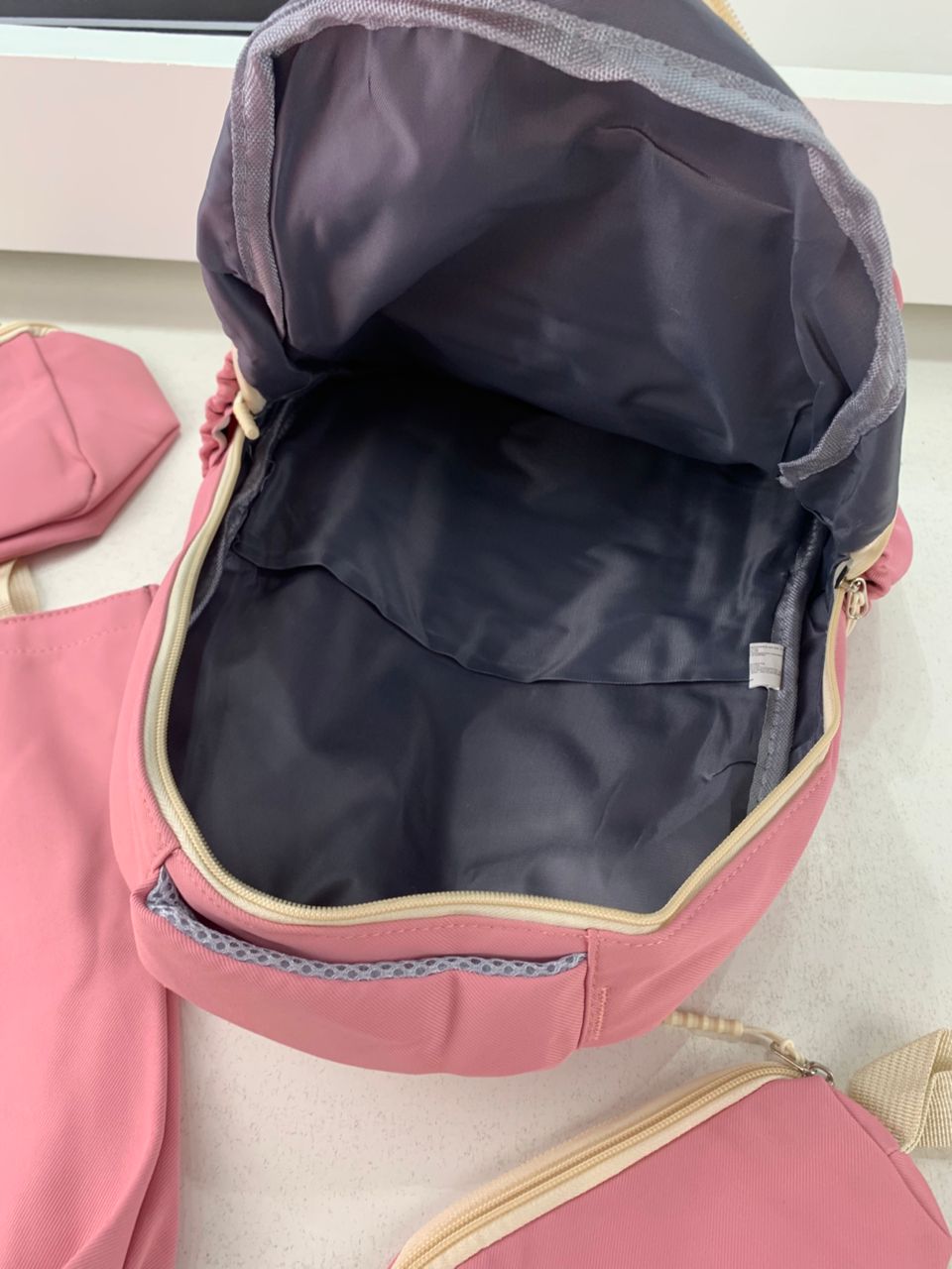 Ensemble de sac à dos kawaii 4Pcs avec porte manger isotherme rose – طقم محفظة مع حقيبة حفظ الطعام