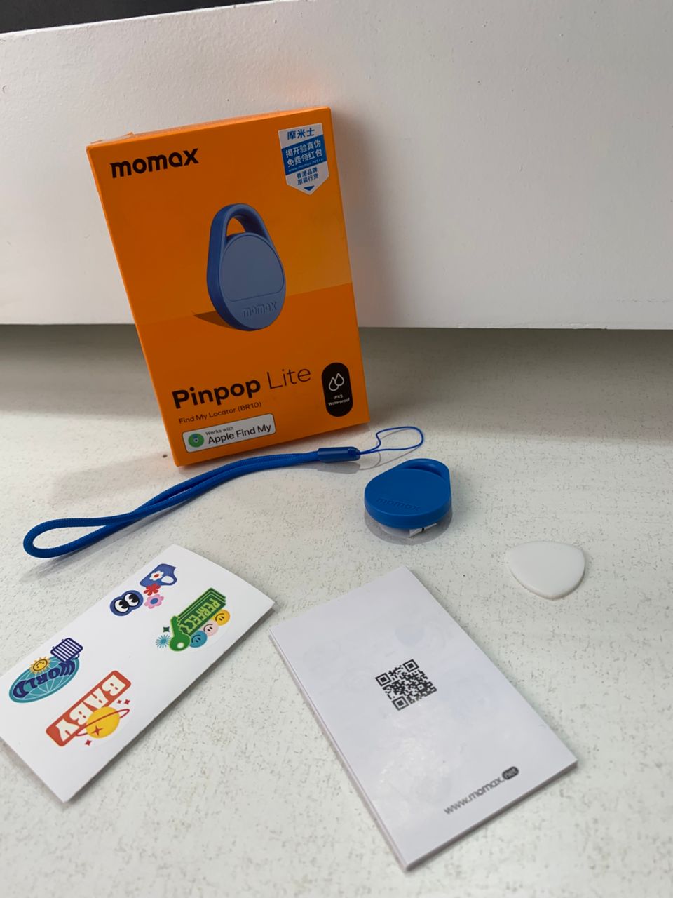 MOMAX Smart Tag Tracker Fonctionne avec l’application Apple Find My et Android – جهاز تعقب ذكي