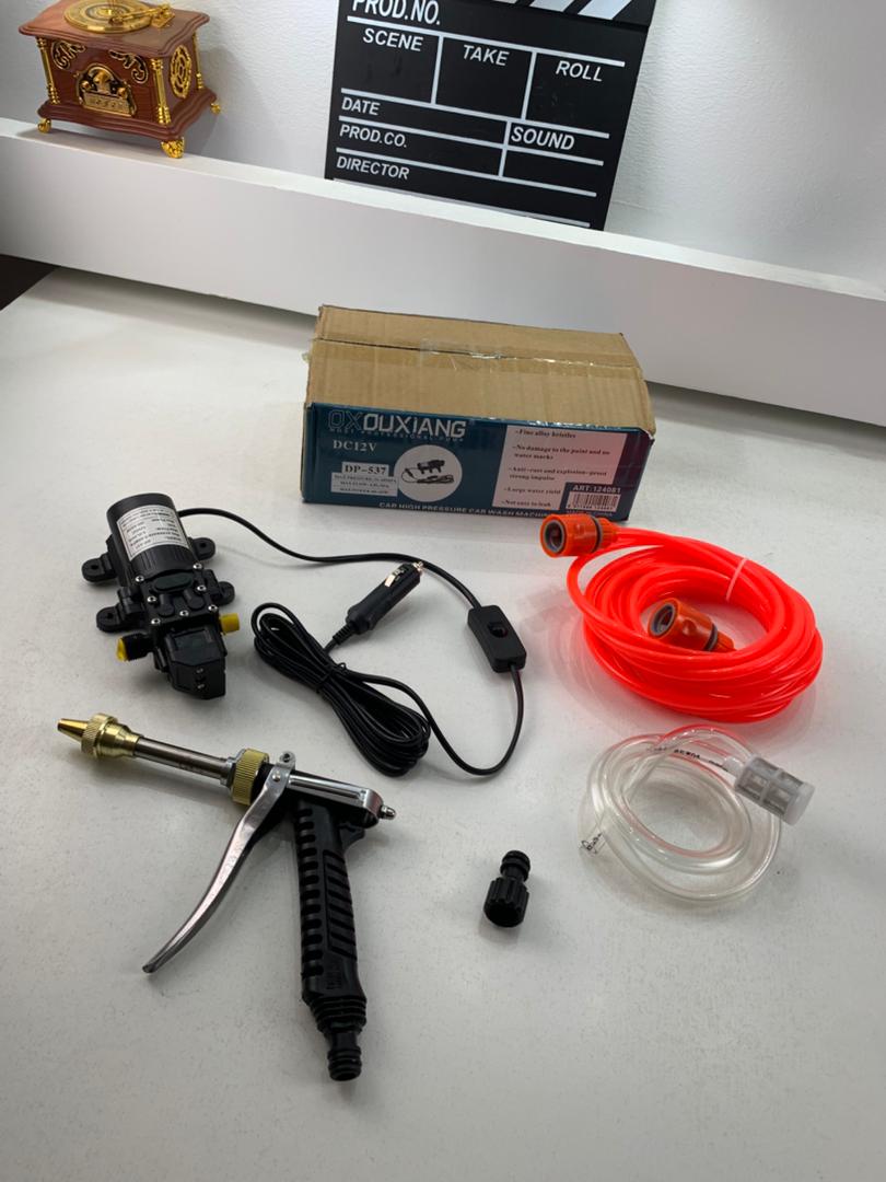 Nettoyeur à Haute Pression avec kit pompe de lavage voiture 12V – منظف سيارات بالضغط العالي