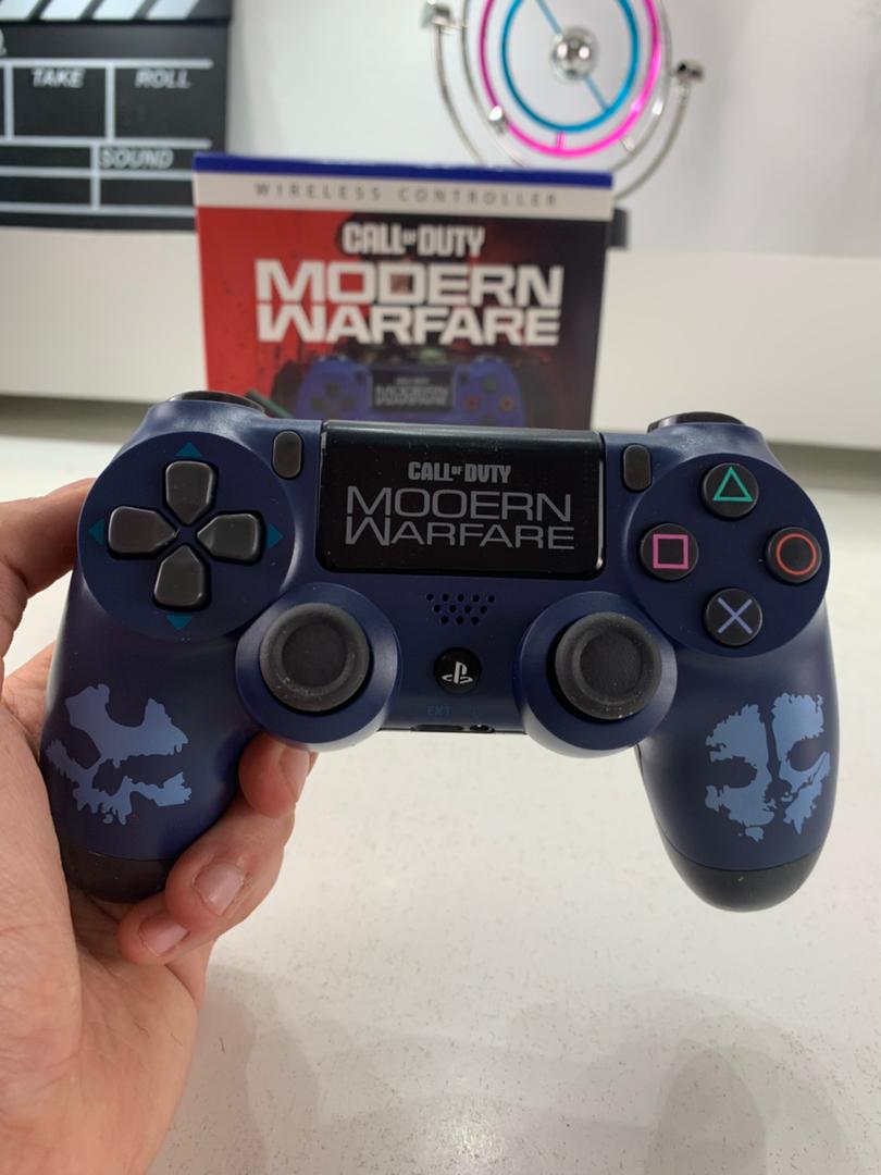 SONY DualShock Manette PS4 Sans Fil, Batterie Rechargeable (High Copy) – Edition Moderne Warfare