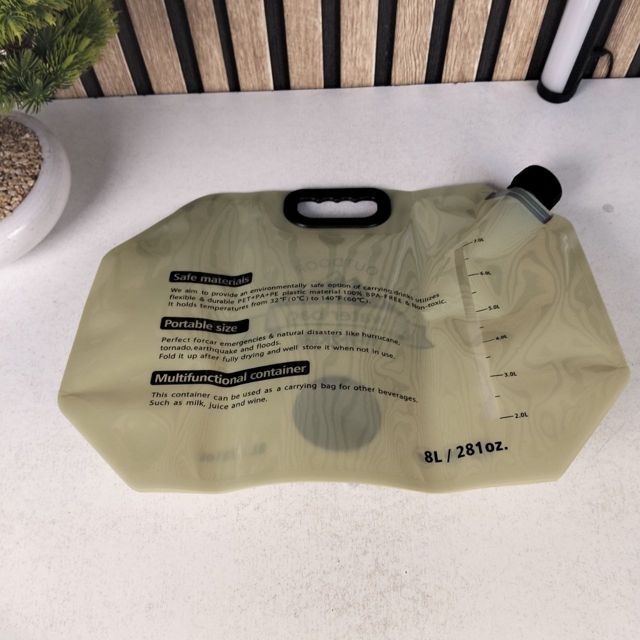 Réservoir d'Eau Pliable 8L Portable pour Camping et Randonnée - خزان مياه قابل للطي سعة 8 لتر للرحلات والخرجات