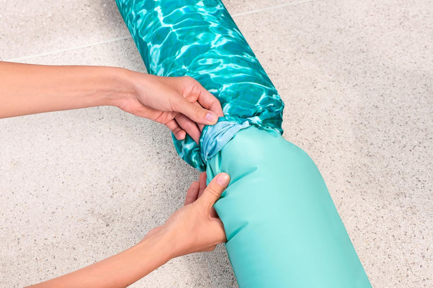 Nouille de Piscine Gonflable avec Housse en Tissu Lavable Bestway 43734 - عوامة مسبح هوائية مغطاة بالقماش