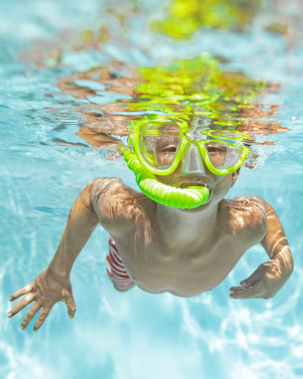 Kit de Natation Intex Adventurer 55642 - Masque Sea Scan & Tuba Hi-Flo pour Enfants