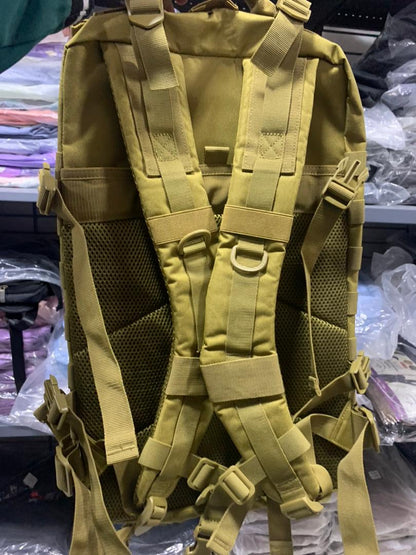 Sac à dos tactique 50L imperméable pour Randonnée , voyage, alpinisme,