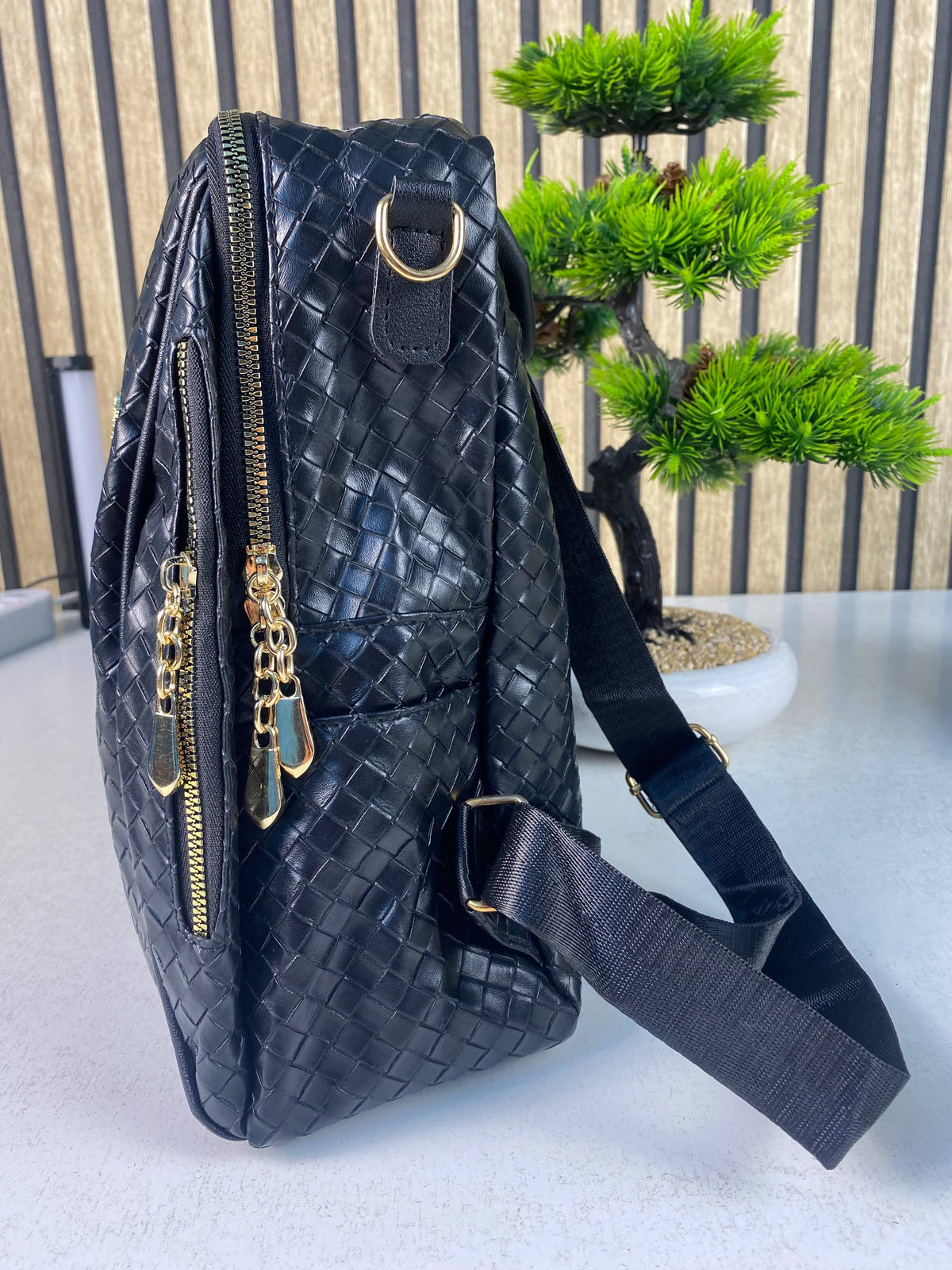 Sac à Dos Femme en Cuir Tressé Élégant avec Ceinture D'Épaule Convertible - حقيبة ظهر جلدية للنساء بتصميم فاخر