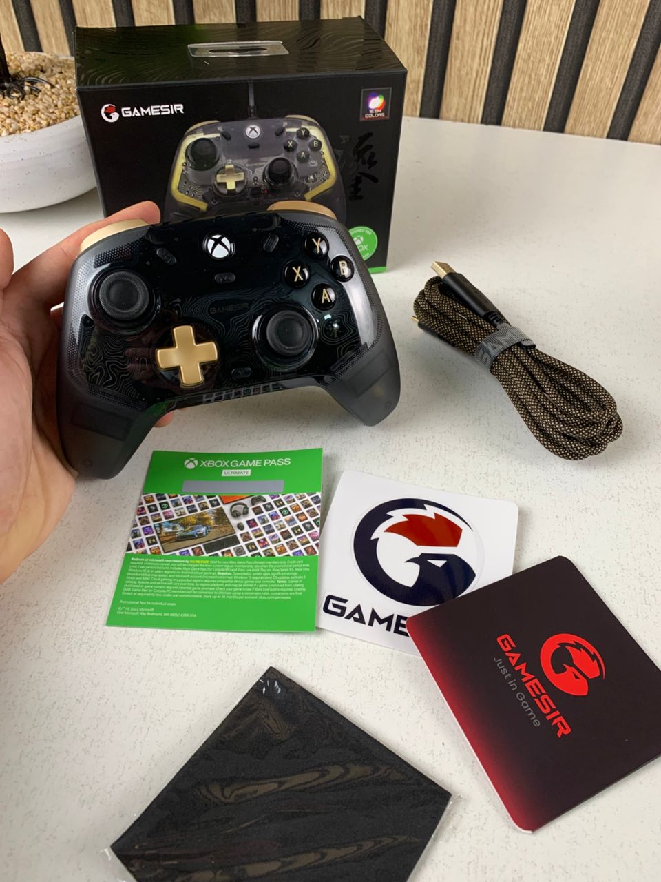Manette filaire GameSir Kaleid Flux éclairage RGB pour Xbox – يد تحكم لاسلكية أصلية