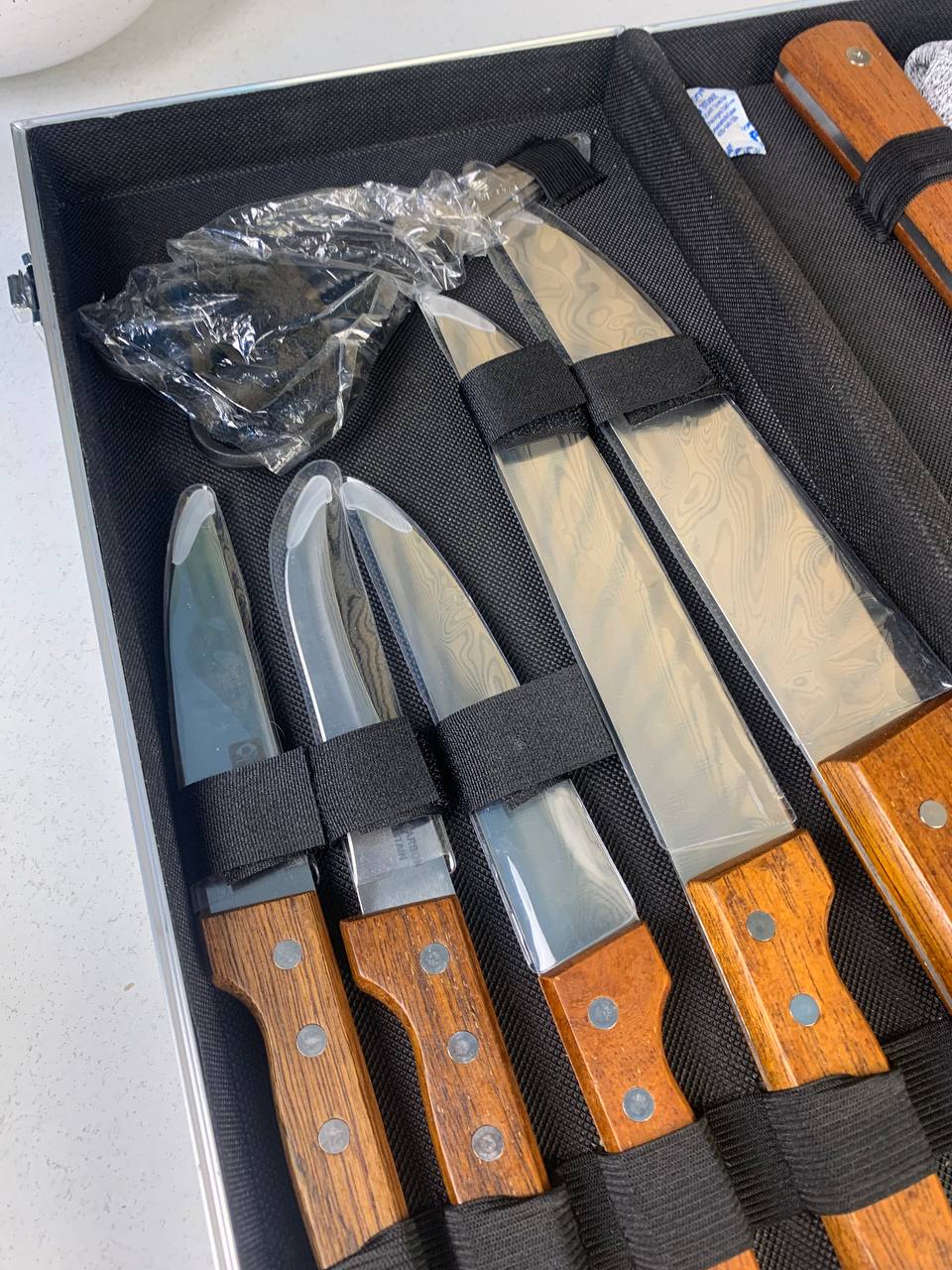 Coffret de Couteaux Professionnel avec Valise en Aluminium 9Pcs - طقم سكاكين الجزارة في حقيبة ألمنيوم صلبة
