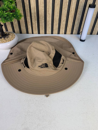 Chapeau de protection solaire printemps-été avec couvrant le visage - قبعة للحماية من الشمس بتصميم شال تغطي الوجه