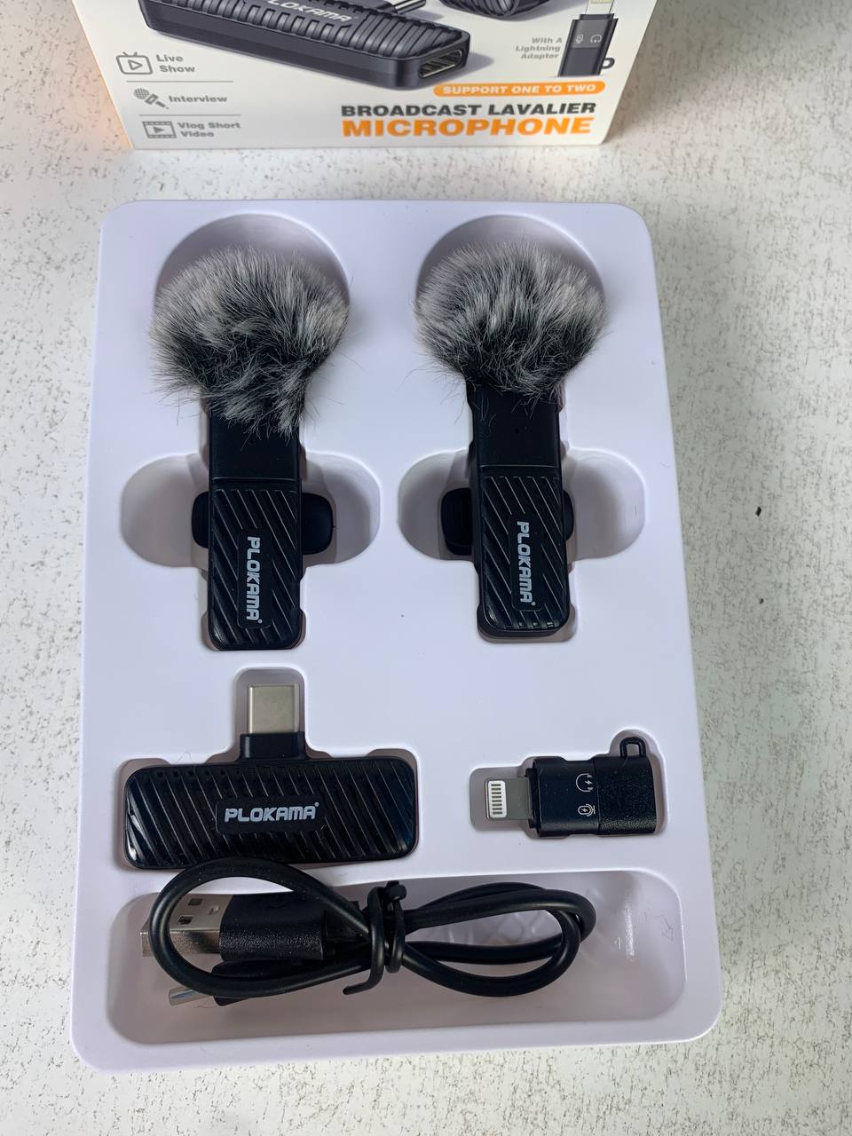 Microphone cravate sans fil Plokama VM-20 2,4 GHz - ارتقِ بصوتك إلى المستوى الاحترافي مع ميكروفون اللاسلكي المزدوج