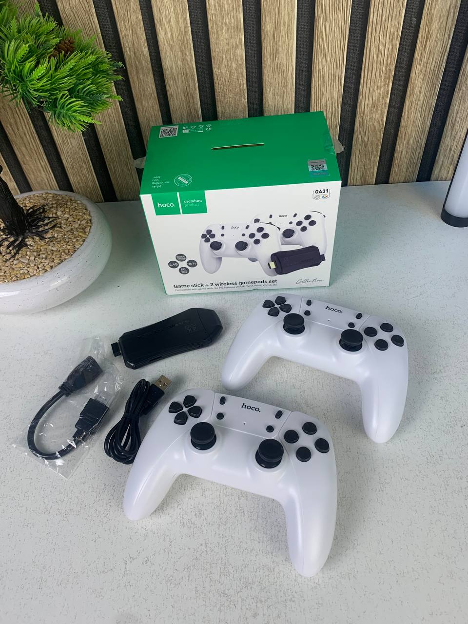 Console Rétro Hoco GA31 – 20 000 Jeux Intégrés avec 2 Manettes Sans Fil - منصة الألعاب الكلاسيكية مع يدين تحكم