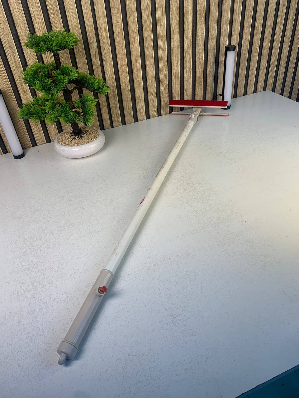 Balai Frottoir Vitre FIRLA avec Tête Rotative - ممسحة الزجاج برأس دوار ومقبض طويل