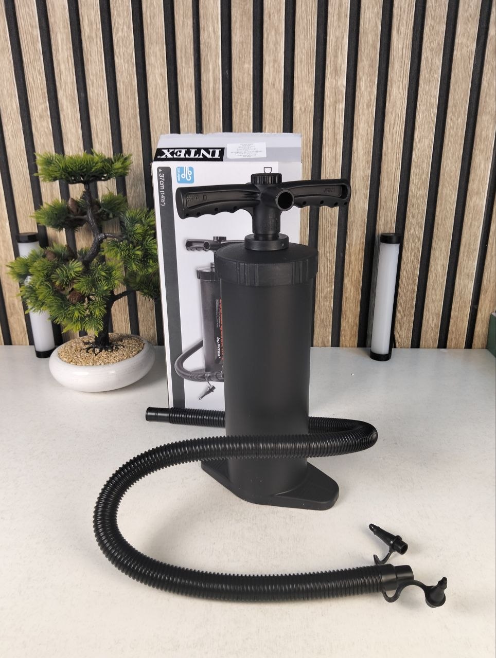 Pompe À Main Double Quick III Hi-Output Intex 68605 Multi-Embouts - مضخة إنتكس اليدوية عالية الكفاءة ذات الضخ المزدوج (37 سم)