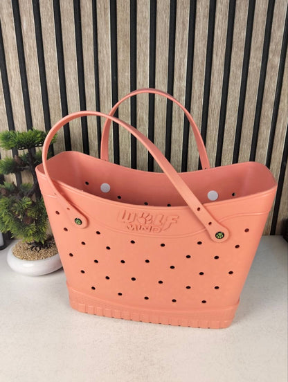 Sac de Plage Eva et Silicone Garni de Trous Grand Cabas Imperméable Tendance pour Été - حقيبة الشاطئ السيليكونية العصرية المقاومة للماء