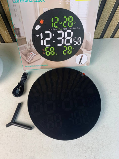 Horloge murale ronde avec télécommande et grand écran LED numérique DS-3853L - ساعة حائط دائرية تعمل بجهاز تحكم عن بعد مزودة بإضاءة رقمية