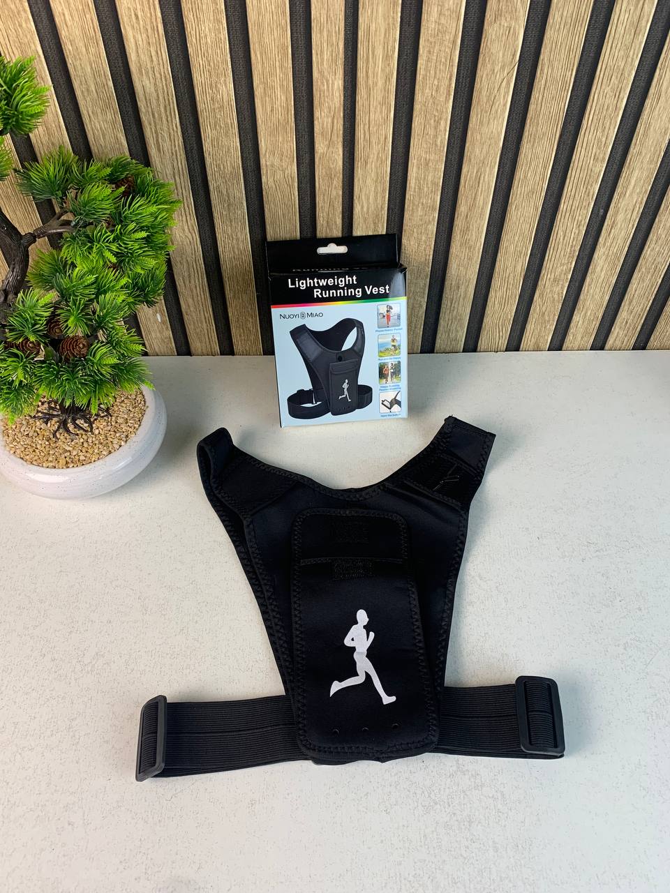 Gilet Support de téléphone pour sports unisex - سترة رياضية لحمل الهاتف للجنسين