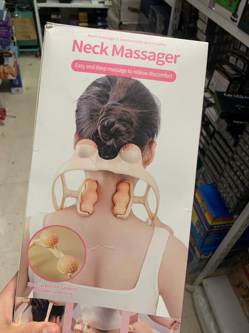 Masseur de corps multifonctionnel à six roues à billes et deux boules