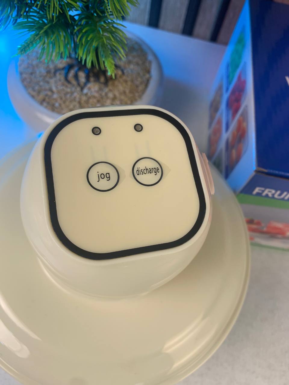 Éplucheur Électrique Innovant pour Fruits et Légumes - مقشرة الفواكه والخضروات