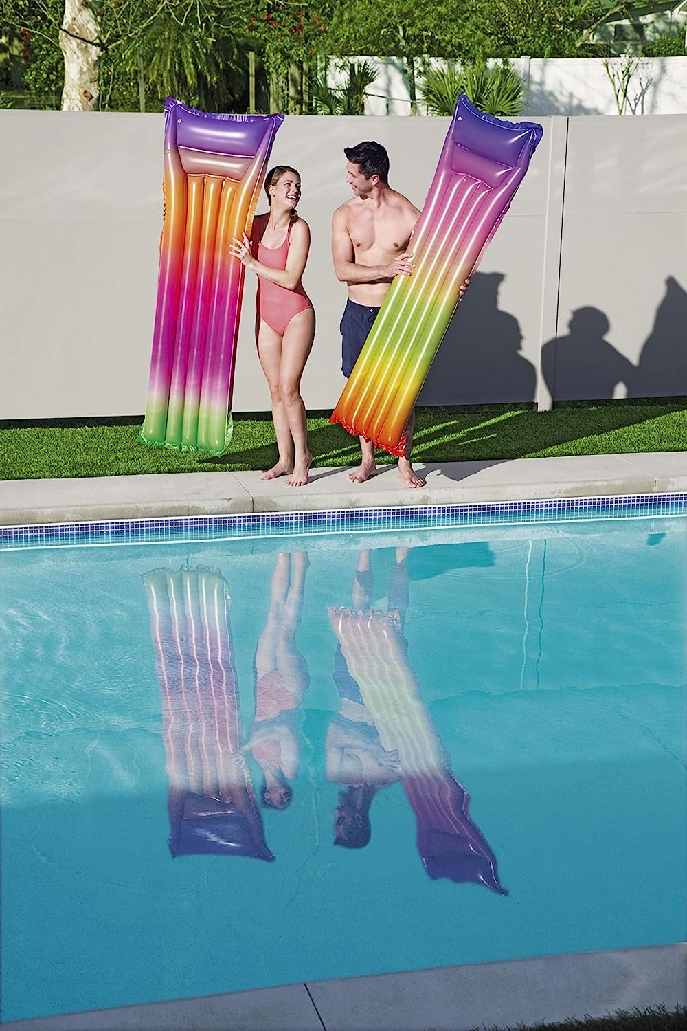 Matelas De Piscine Arc-en-ciel 183×69 Cm Bestway 44041