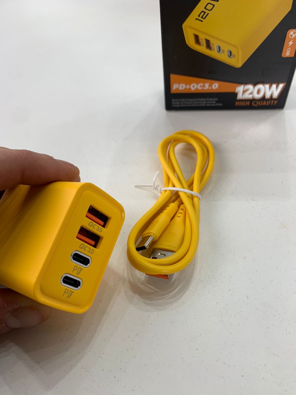 Chargeur Rapide USB Type-C 120W – شاحن سريع بقدرة 120 واط