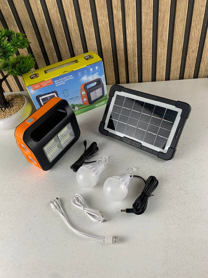 Kit Panneau Solaire portable avec Torche LED Rechargeable et 2 Lampes – طقم مصباح يعمل بالطاقة الشمسية