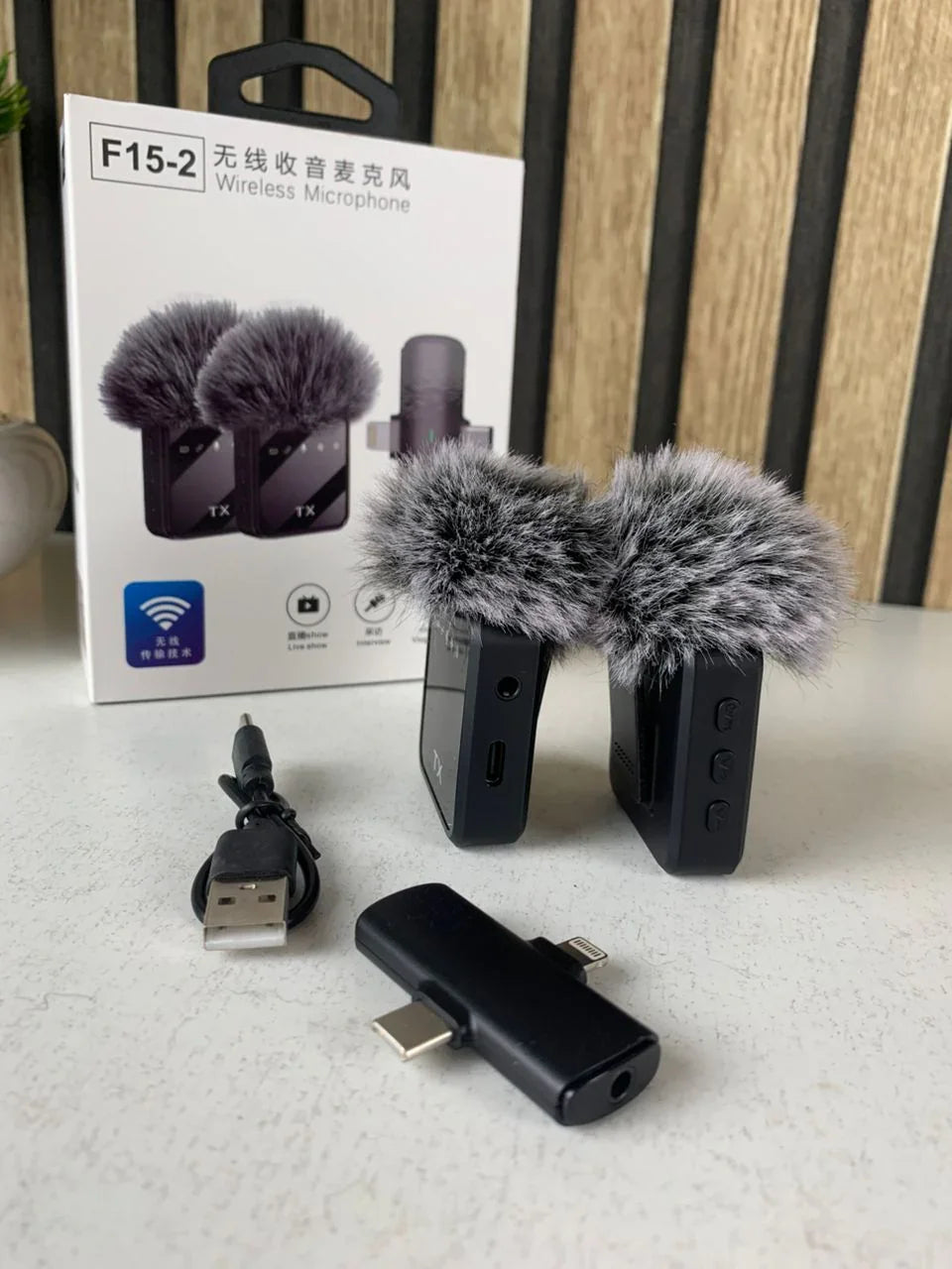 Double Microphone Sans Fil Professionnel 2en1 pour iPhone et Android F15-2 – ميكروفون لاسلكي 2قطع متعدد المنافذ