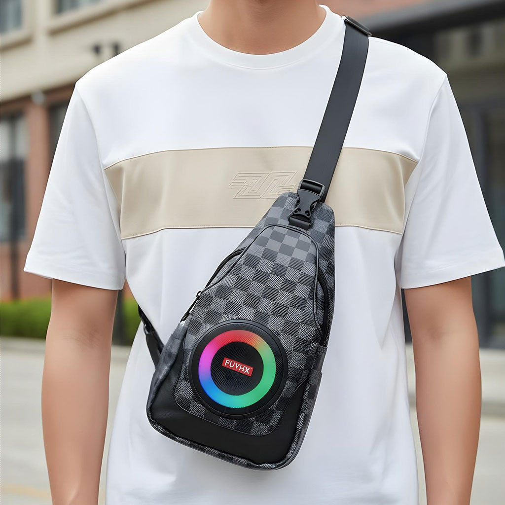 Sac à Bandoulière avec Haut Parleur Bluetooth Rechargeable RGB CH-M818 – حقيبة رجالية مع مكبر صوت بلوتوث مدمج - تنزوت