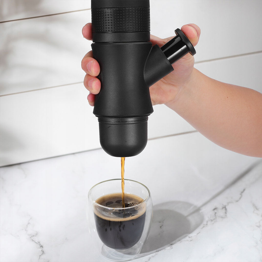 Machine à expresso portable idéale pour le déplacement et et les activités de plein air – ماكينة صنع القهوة محمولة