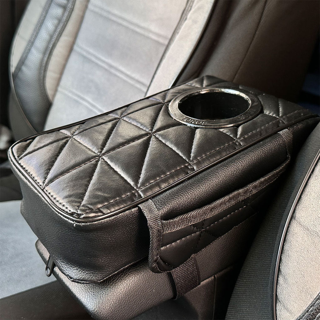 Coussin d’accoudoir de voiture avec porte-gobelet V2 – وسادة منظم الأغراض في السيارة