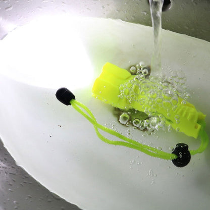 Lampe Torche Sous-Marine Étanche jusqu’à 25 mètres – مصباح تحت السباحة تحت الماء