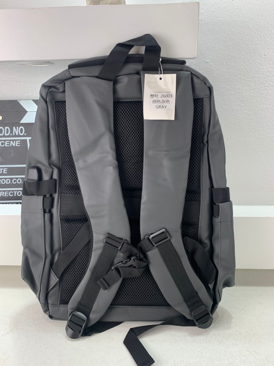 Sac à Dos Urbain pour Hommes Solide et Confortable 26003 Gris – حقيبة ظهر رجالية