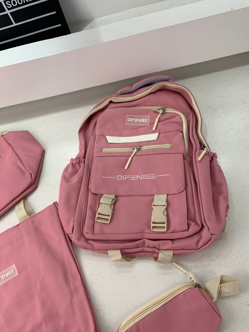 Ensemble de sac à dos kawaii 4Pcs avec porte manger isotherme rose – طقم محفظة مع حقيبة حفظ الطعام