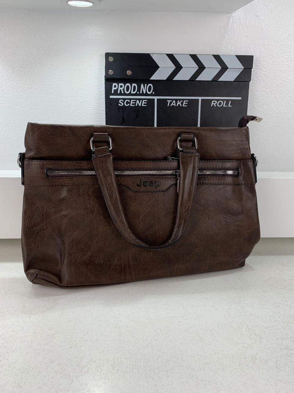 Cartable Homme en Simili Cuir Design Élégant Jeep 180551-12 Marron Foncé – حقيبة جلدية لون بني داكن