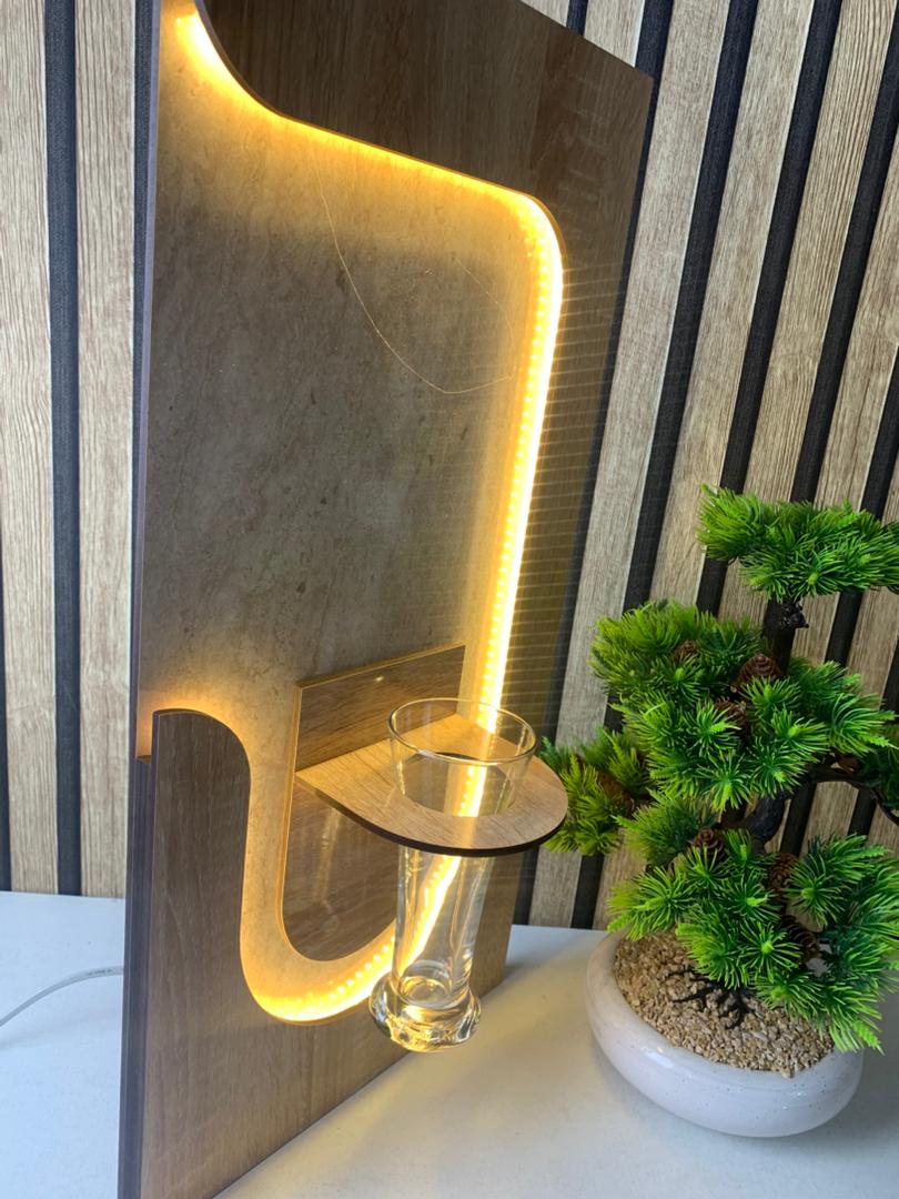 Panneau Mural Décoratif avec Éclairage LED Design Moderne en Bois V3