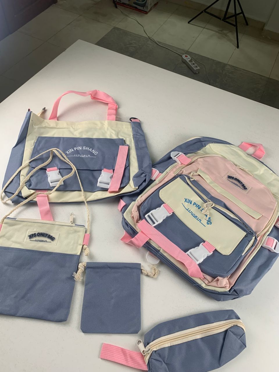 Ensemble de sacs d’école Kawai pour adolescents 5Pcs Xin Pin Shang Bleu – محفظة 5 قطع كاواي أزرق