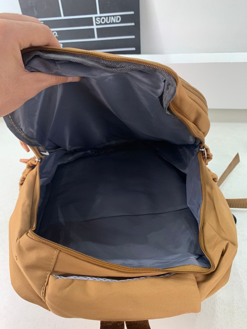 Sac à Dos Enfant Kawaii Capybara Marron – حقيبة ظهر للأطفال بني