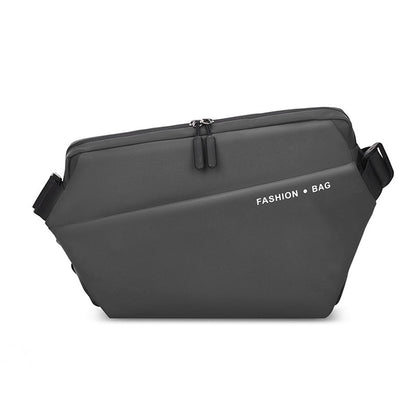 Sac de Poitrine Fashion Bag pour hommes avec bandoulière LX066 – حقيبة أغراض رجالية