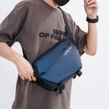 Sac de Poitrine Fashion Bag pour hommes avec bandoulière LX066 – حقيبة أغراض رجالية