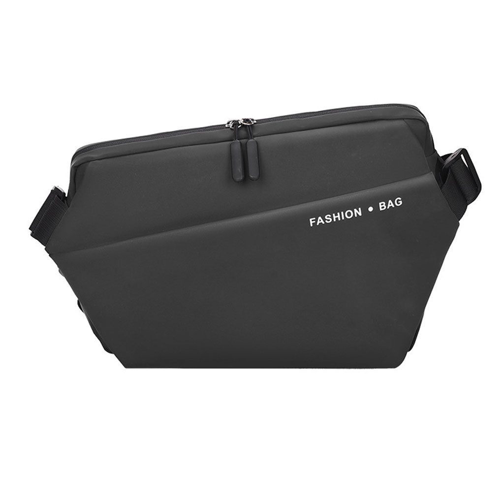 Sac de Poitrine Fashion Bag pour hommes avec bandoulière LX066 – حقيبة أغراض رجالية