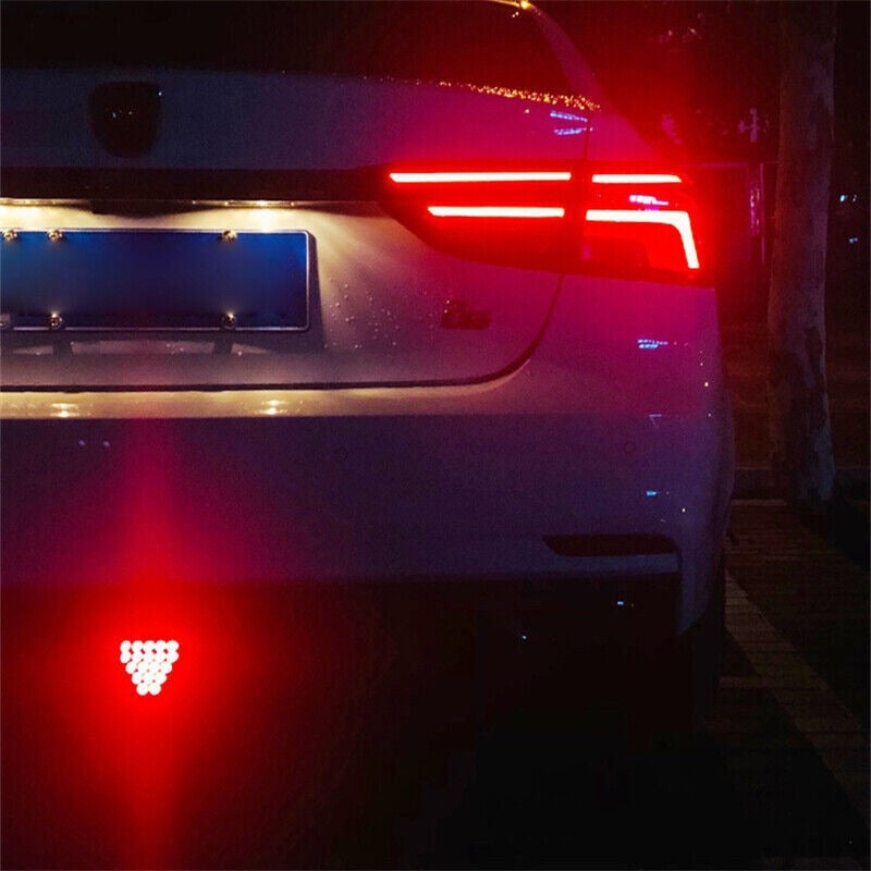 Feu arrière de voiture Style F1, de freinage et de recul, antibrouillard, troisième arrêt, Flash stroboscopique
