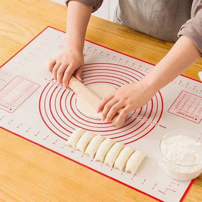 Tapis de pâtisserie en silicone avec graduations pour étaler la pâte – بساط تحضير الحلويات