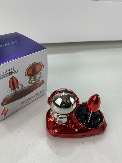 Parfum Voiture Solaire Décor Astronaute – موزع العطر في السيارة