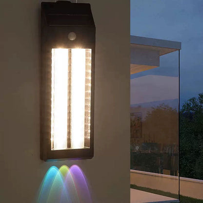 Lanterne Murale Solaire avec Lumière Colorées et Détecteur de Mouvements – مصباح خارجي يعمل بالطاقة الشمسية