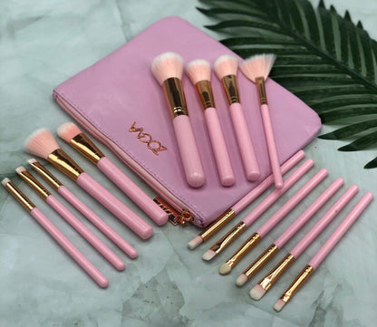 Pack Spécial Organisateur de maquillage + Trousse de 15 Pinceaux zoeva professionnels