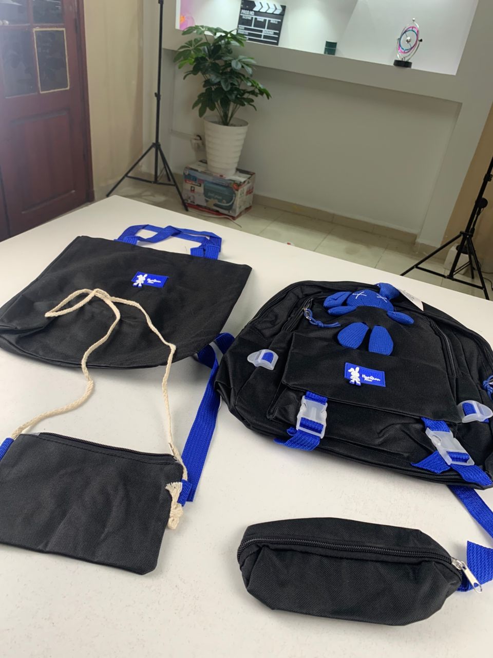 Ensemble de sacs d’école Kawai pour adolescents 4Pcs Lapin X Noir – محفظة 4 قطع كاواي أسود