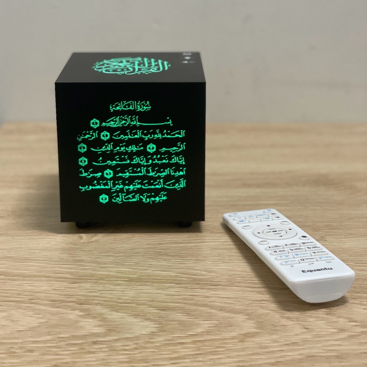 Cube du Al-Quran avec Contrôle via Application Mobile et Télécommande – جهاز تلاوة القرآن الكريم