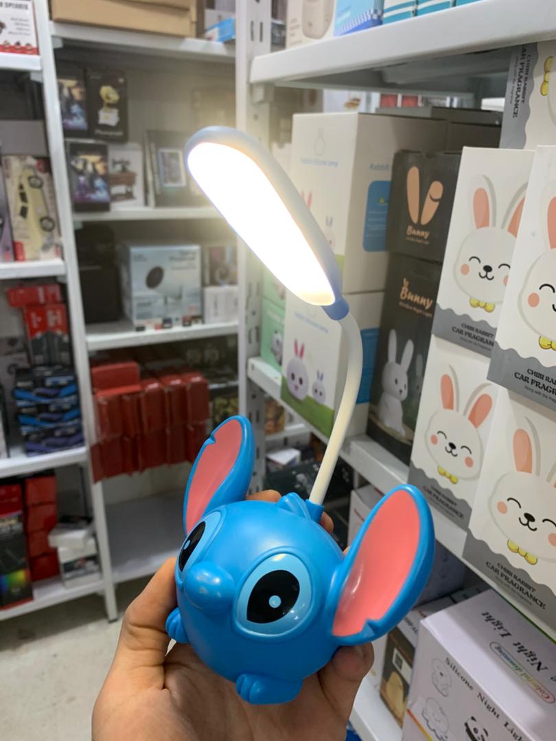Stitch Lampe de Bureau et Veilleuse Ambiante pour Enfants avec Taille-crayon